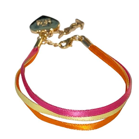 M VTG YSL Yves Saint Laurent In Love Again Gold Heart Logo Charm Ribbon Bracelet - Picture 12 of 16